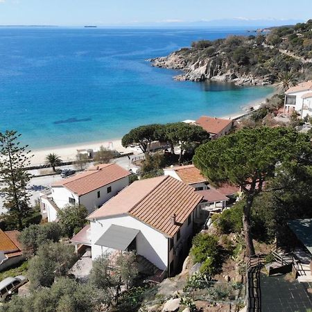 Appartamenti Cavoli - Vista Mare Con Terrazze, Clima E Posti Auto Spiaggia di Cavoli Eksteriør billede